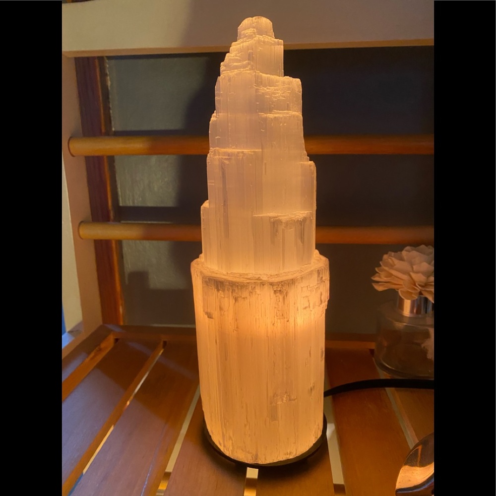 Selenite Crystal Lamp~Dimmable